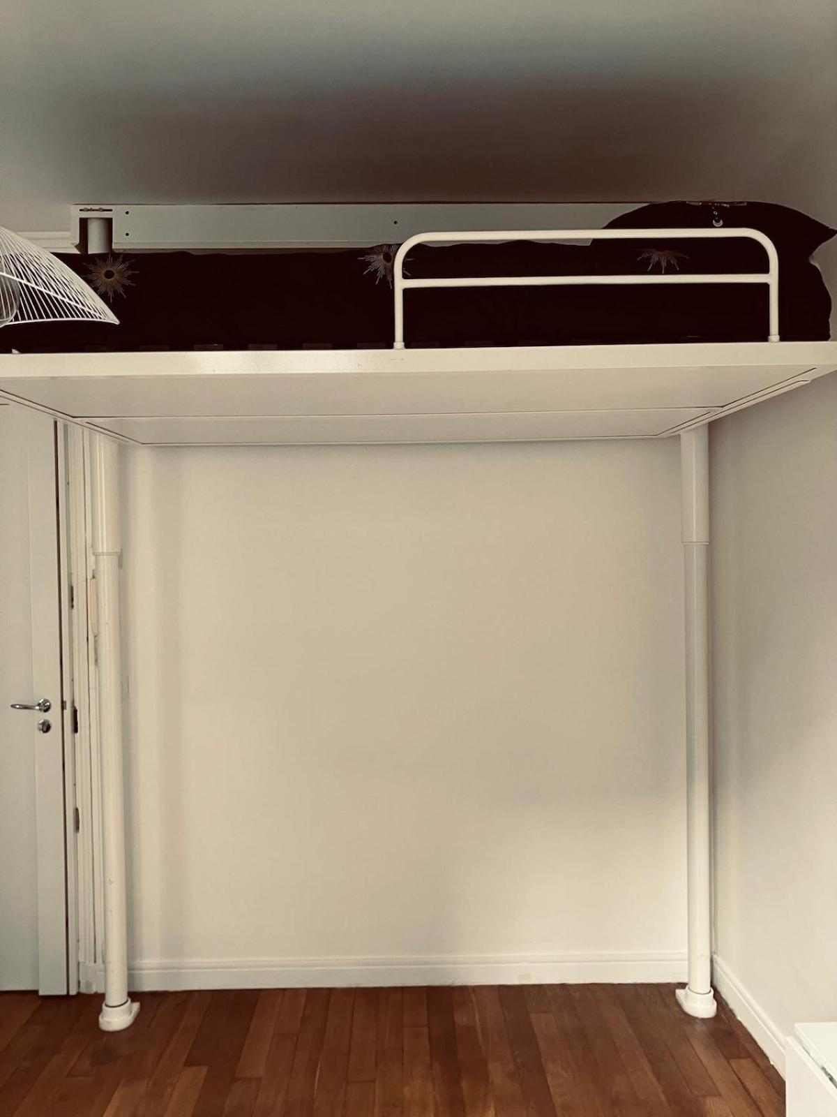 A 2min Du Metro Appartement *